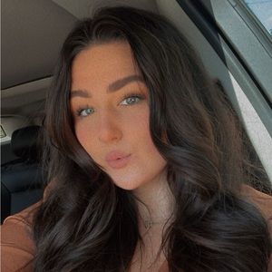 Meet your Posher, Mikyla